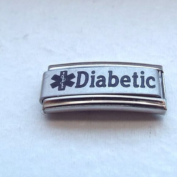 Diabetic medical alert sign 9mm laser Italian charm bracelet super link new - Picture 1 of 2